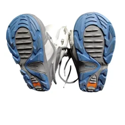 Used Burton MOTO KIDS Junior 04 Girls' Snowboard Boots