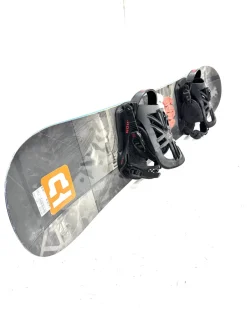 Used Burton PROCESS W/ S/M UNION BINDINGS Boys Board/Binding Black 138 cm