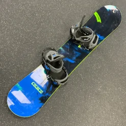 Used Burton RIPCORD Mens Board/Bindings Royal Blue 150 cm