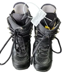 Used Burton SAPHIRE SB BOOTS Womens Snowboard Boots Black Senior 7