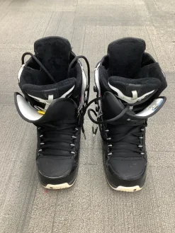 Used Burton SAPPHIRE Womens Snowboard Boots Black Senior 10