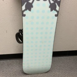 Used Burton SILENCE + SCRIBE BINDINGS Womens Board/Bindings Black 150 cm