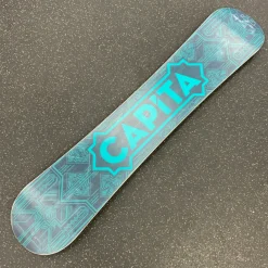 Used CAPITA MAGNOLIA Womens Snowboard Only White 147 cm