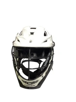 Used Cascade CASCADE HELMET Lacrosse Helmet White SM