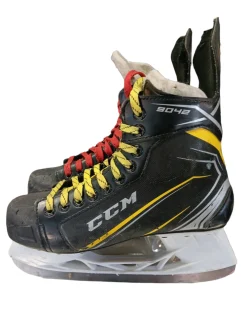 Used CCM 9042 Senior Hockey Skate Senior 6