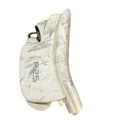 Used CCM CCM P2.5 GOALIE BLOCKER Junior Goalie Blocker White