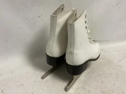Used CCM CHAMPION DELUXE Girls Figure Skate White Junior 02