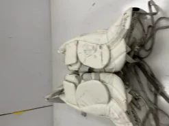Used CCM EXTREME FLEX Goalie Leg Pads Youth White 20