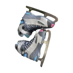 Used CCM FIGURE SKATE Girls Softboot Skate Carolina Blue Junior 06