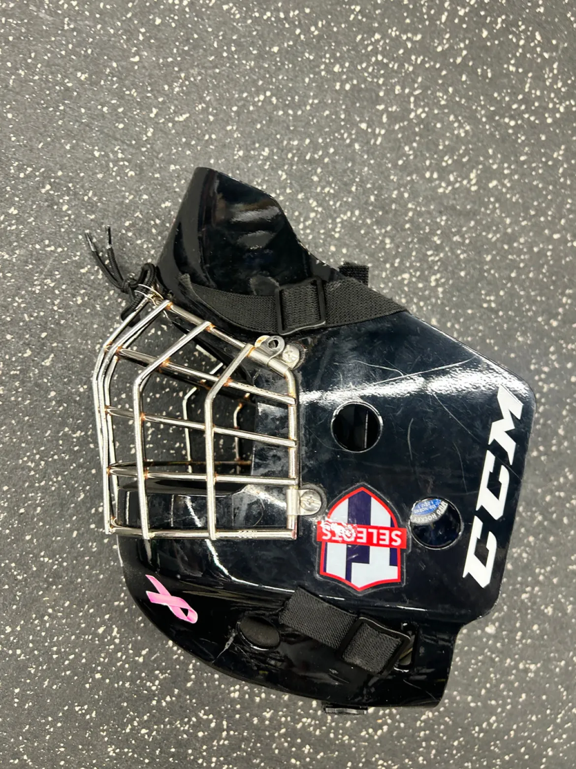 Used CCM GFL1.5 JR Junior Goalie Helmet/Mask Black One Size