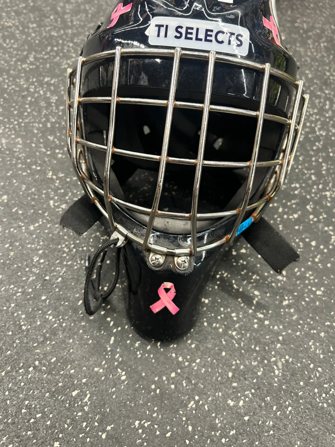 Used CCM GFL1.5 JR Junior Goalie Helmet/Mask Black One Size