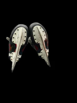 Used CCM JETSPEED FT680 Intermediate Hockey Skate Intermediate 6.5