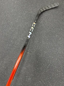Used CCM JETSPEED FT8 PRO Junior One Piece Right 30 Flex