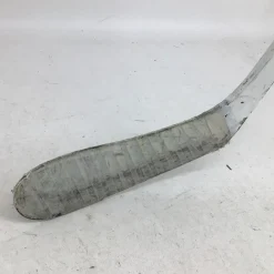 Used CCM JETSPEED FT4 PRO 50 FLEX P28 JR STICK Junior One Piece Right 50 Flex
