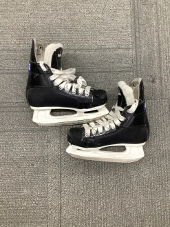 Used CCM RAPIDE 101 Youth Hockey Skate Youth 12.0