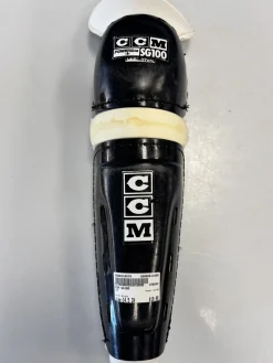 Used CCM SG100 Senior Shin Guards Black 14 1/2"