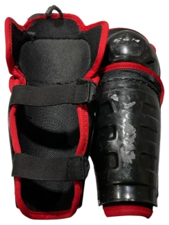 Used CCM SHIN GUARDS Youth Shin Guards Black 9
