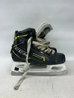 Used CCM SUPER TACKS 9380 Junior Goalie Skate Junior 03