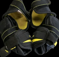 Used CCM TACKS 9040 Junior Elbow Pads MD