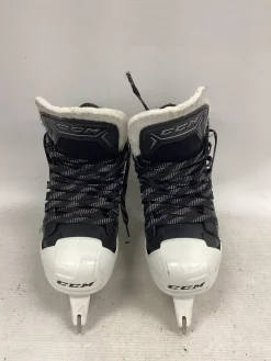 Used CCM TACKS 9060 Youth Goalie Skate Youth 13.5