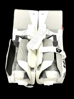 Used CCM TACKS GOALIE PADS Goalie Leg Pads Senior White 34"