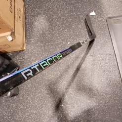 Used CCM TRIGGER 9 Junior One Piece Left 55 Flex