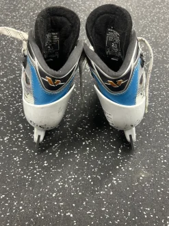 Used CCM VECTOR 4.0 Junior Goalie Skate Junior 02.5