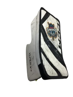 Used CCM Y FLEX 3 Youth Goalie Catcher Black