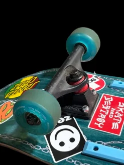 Used CCS CHAINLINK EGG SKATEBOARD Complete Skateboard Teal Regular