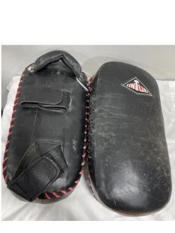 Used Century Martial Arts Forearm Pads Black SM