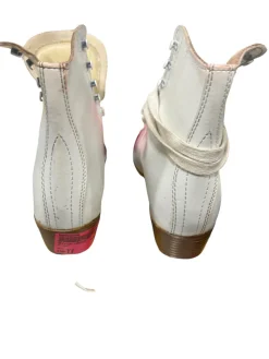 Used Chicago LADIES Senior Roller Quad Skates White Senior 9