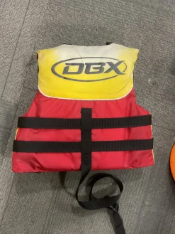 Used Child PFD Red Child 30-50