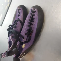 Used Climbing Shoes Senior 11