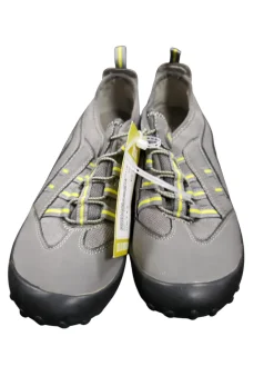 Used Climbing Shoes Senior 6.5