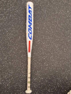 Used Combat MAXUM BB/SB USSSA 2 5/8 Bat 31