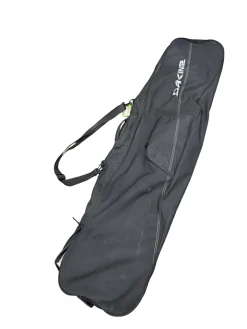 Used Dakine 158cm Travel Snowboard Sleeve Bag Black