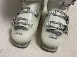 Used Dalbello ASPIRE 57 Womens DH Ski Boot Grey And White 260 MP - M08 - W09