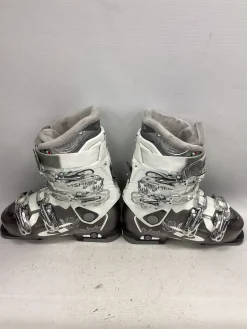 Used Dalbello ASPIRE 67 Womens DH Ski Boot White 240 MP - J06 - W07