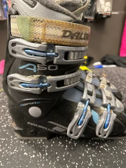 Used Dalbello ASPIRE A.50 Womens DH Ski Boot Black 235 MP - J05.5 - W06.5