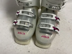 Used Dalbello GAIA 4 Girls DH Ski Boot White 225 MP - J04.5 - W5.5