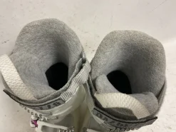 Used Dalbello GAIA 4 Girls DH Ski Boot White 225 MP - J04.5 - W5.5