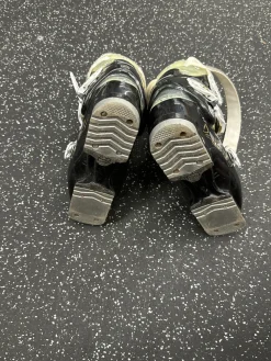 Used Dalbello RAYA Womens DH Ski Boot Black 225 MP - J04.5 - W5.5