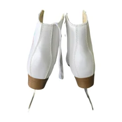 Used DBX CLASSIC FIGURE SKATES Girls Figure Skate White Junior 04