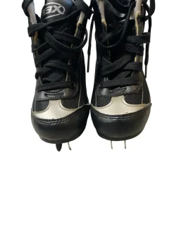 Used DBX DOUBLE BLADE Double Runner Skate Black Youth 11.0