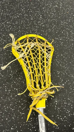 Used DeBeer APEX Wmn Atk/Mid Complete Stick Yellow