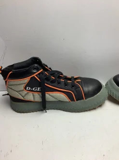 Used D-Gel Broomball/Curling Shoes Senior 13