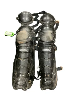 Used Diamond UMPIRE LEG GUARDS Umpire Leg Guards