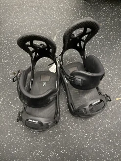 Used DRAKE 50 Mens Binding Only Black XL