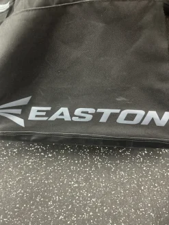 Used Easton CARRY BAG BB/SB Player Carry Bag Black