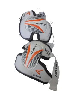 Used Easton MAKOYTH EP MD Youth Elbow Pads MD